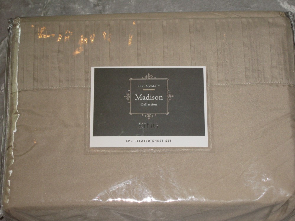 King Beige Pleated Sheet Set Polyester Bed Sleep Machine Washable NEW!