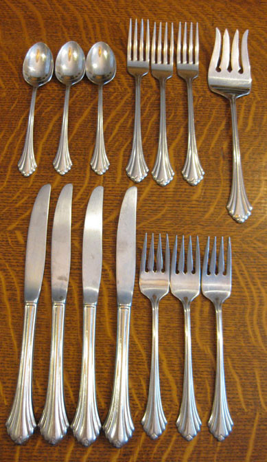 * ONEIDA - BANCROFT * USA Silverware * YOUR CHOICE * STAINLESS FLATWARE * NEW
