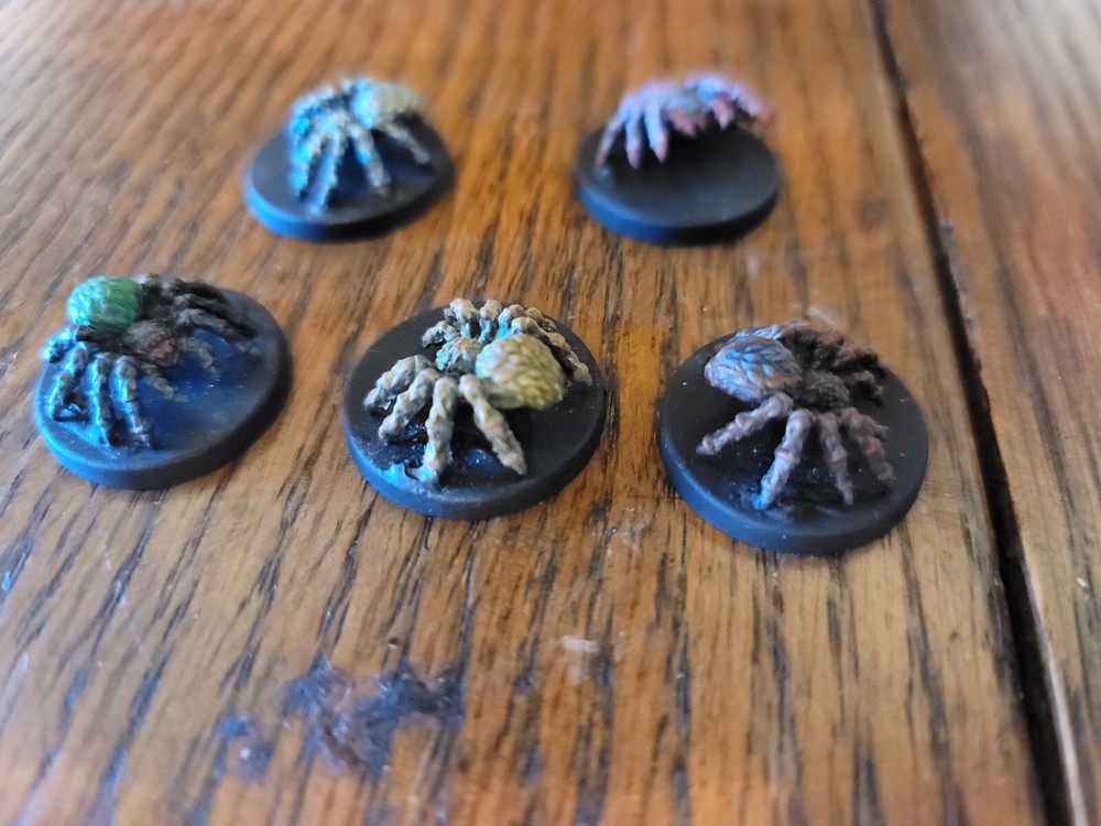 painted miniatures 28mm Spider.