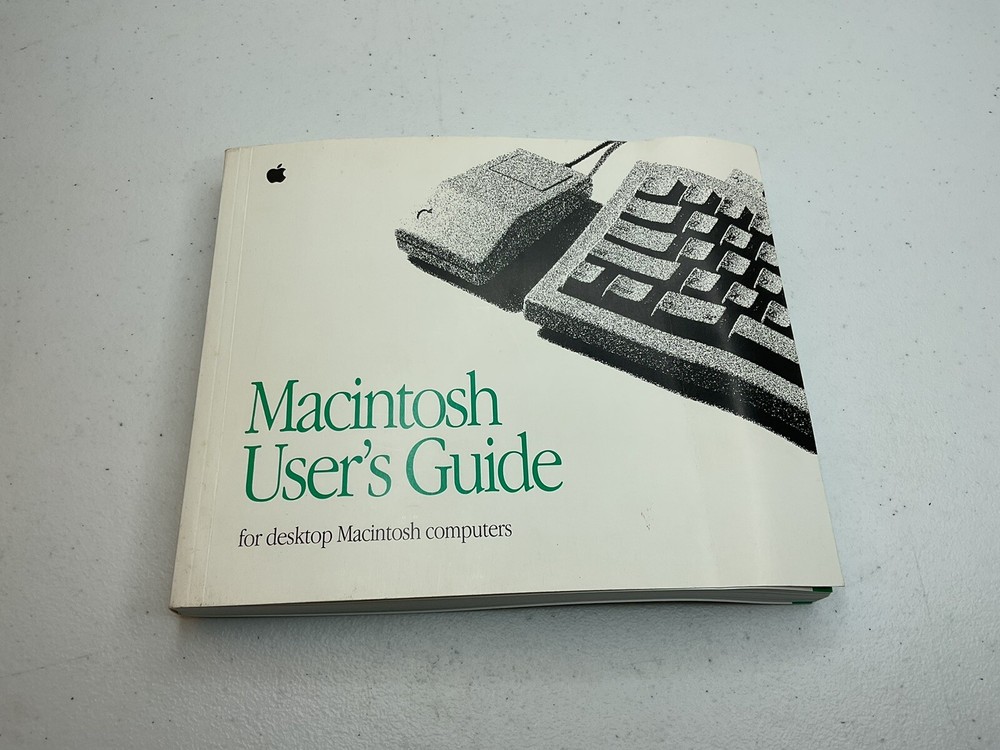 Vintage Apple Macintosh User's Guide for desktop computers 030-2651-B