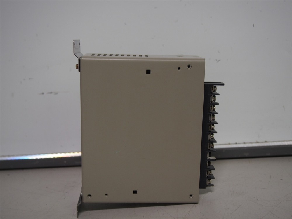Omron S82L-0324 Power Supply Module