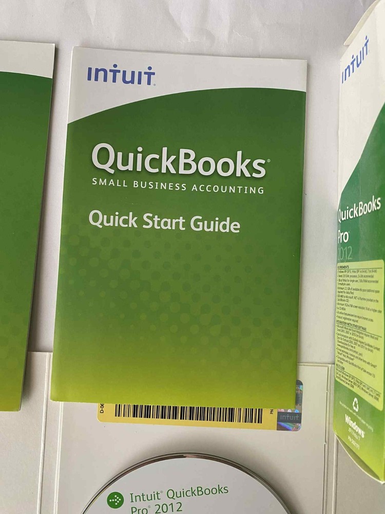 INTUIT QUICKBOOKS PRO 2012 FOR WINDOWS Start guide , CD , Installation guide use