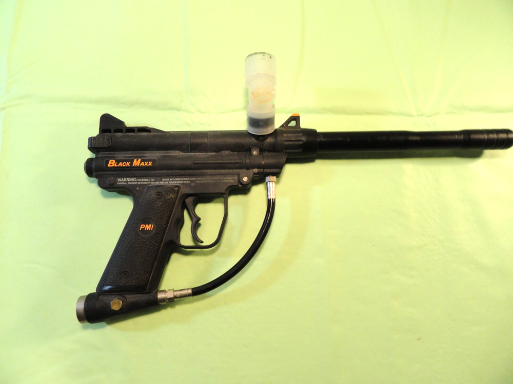 BLACK MAXX PMI PAINT BALL MARKER GUN