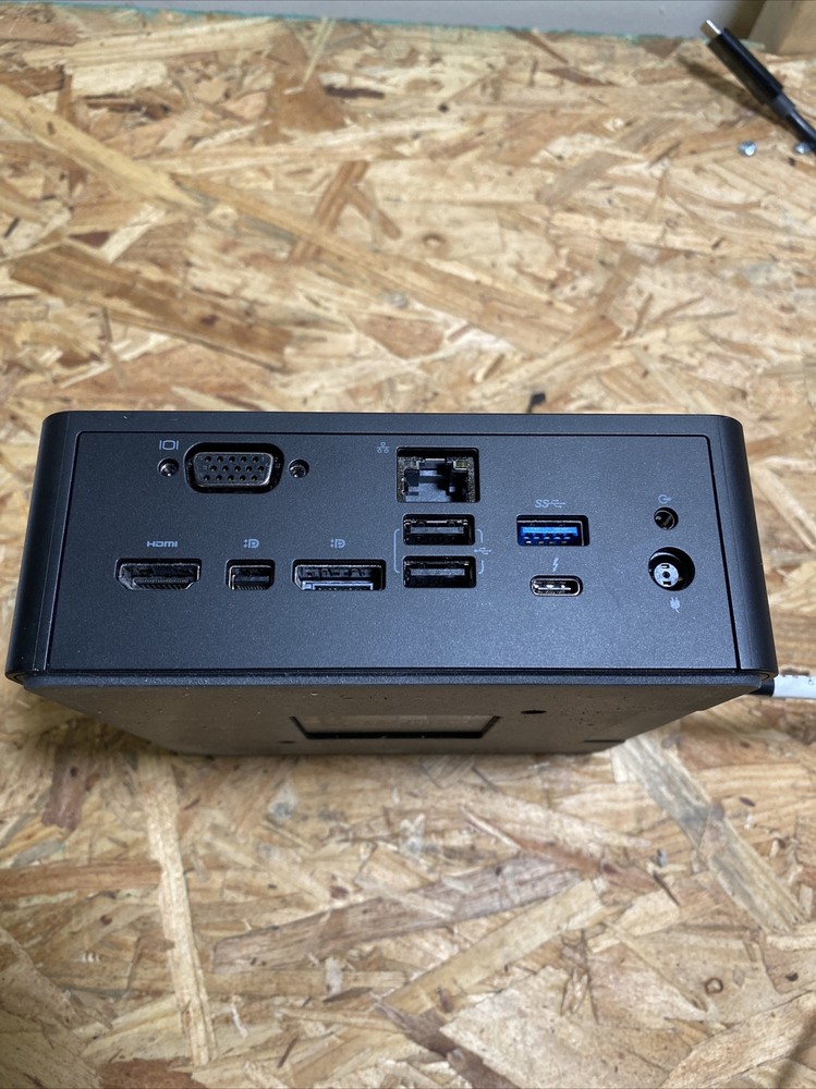 Dell K16A Thunderbolt Docking Station USB Type - Dock Only