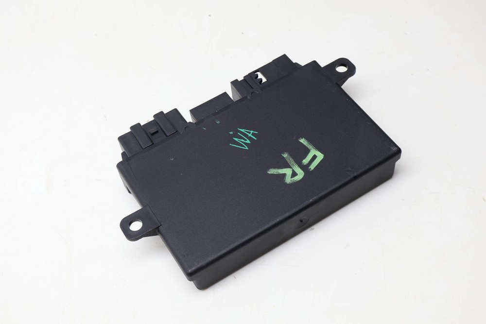 2015-2024 PORSCHE MACAN - Front SEAT Memory Control Module 95861876004