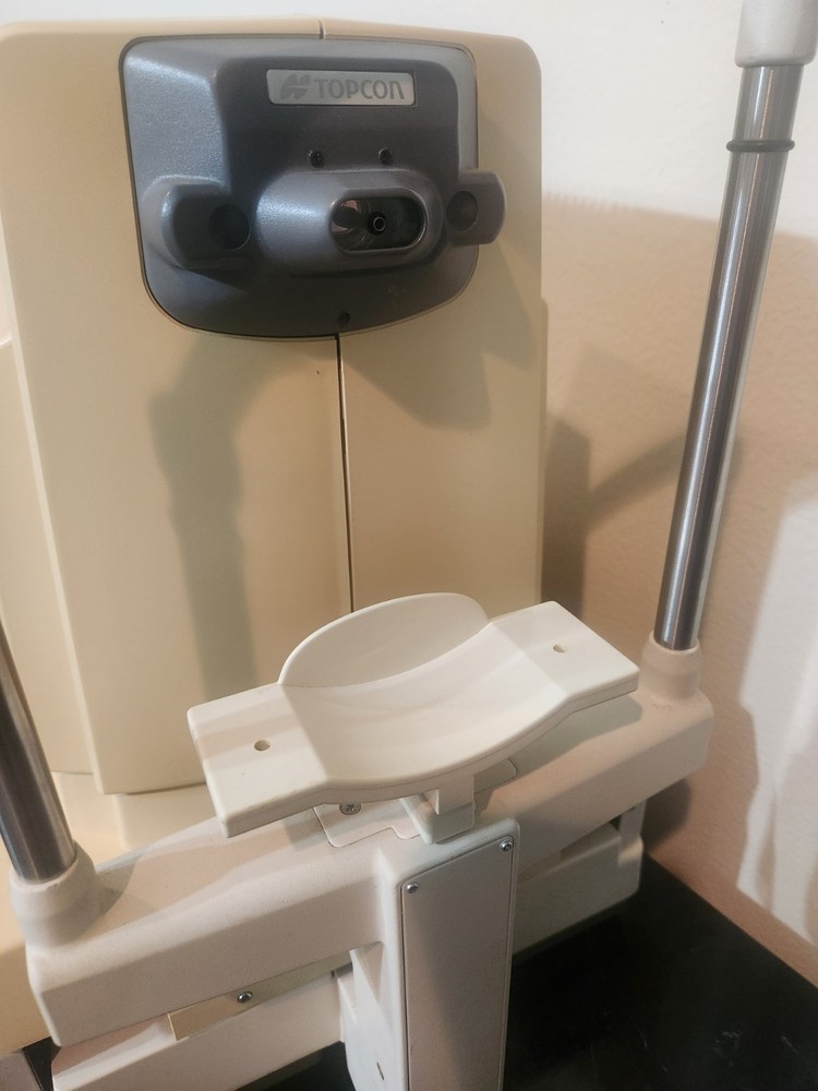 TOPCON CT-20 COMPUTERIZED NON TOUCH TONOMETER