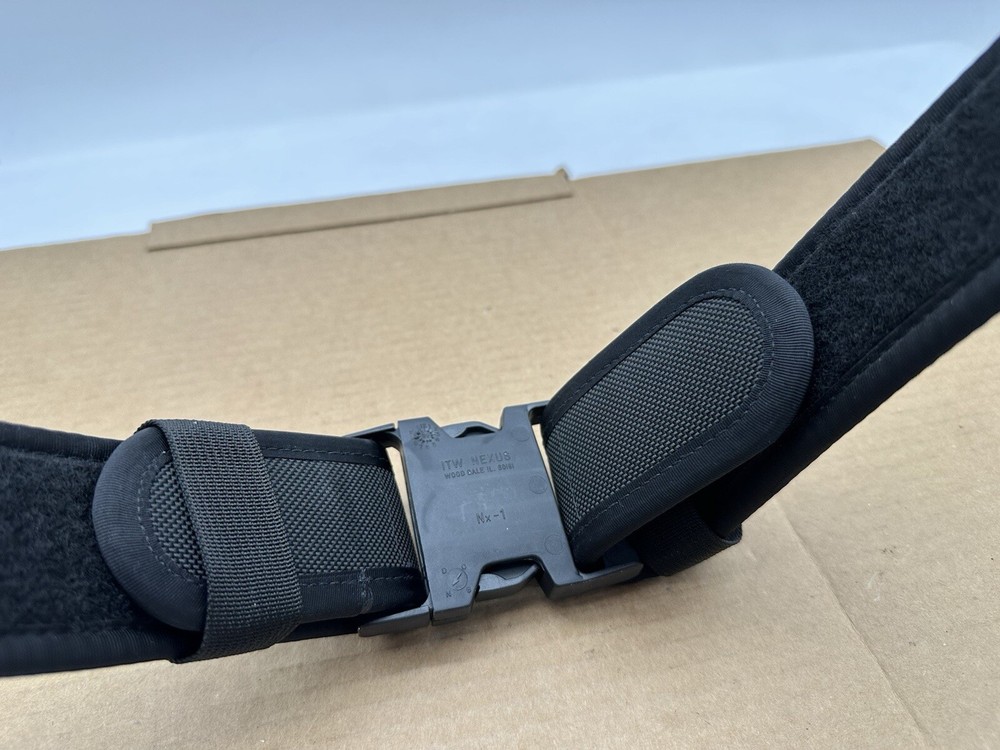 Bianchi International Tactical Gun Belt Size Medium Nice Pre Owned Shape