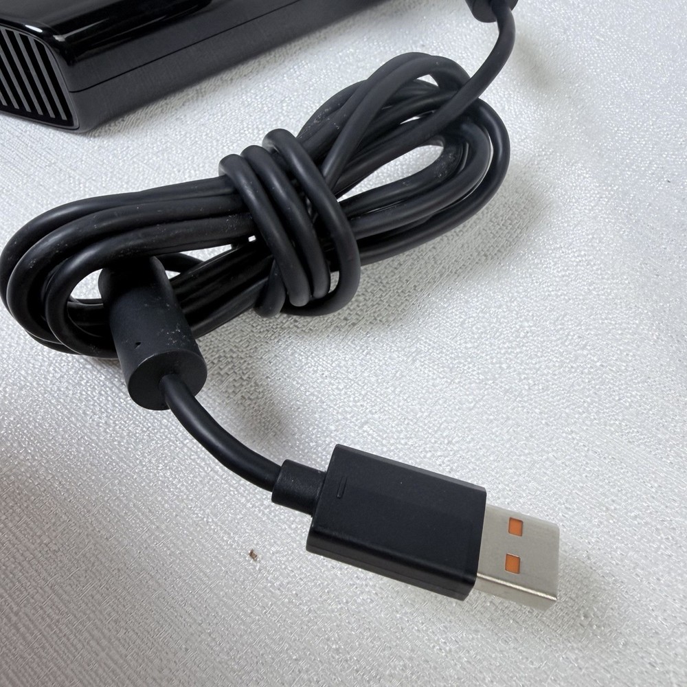 Microsoft Xbox 360 Kinect Sensor Model 1414 Black Tested/Works