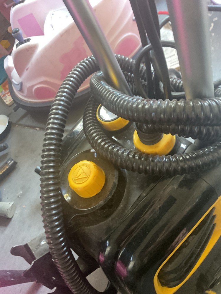 McCulloch MC1385 Deluxe Canister Steam System