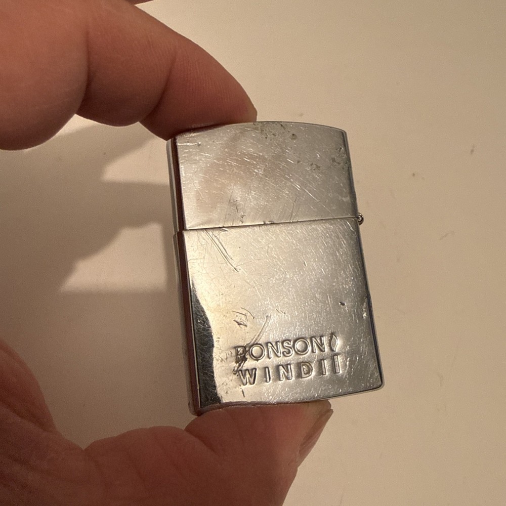 Vintage Ronson Wind II Lighter