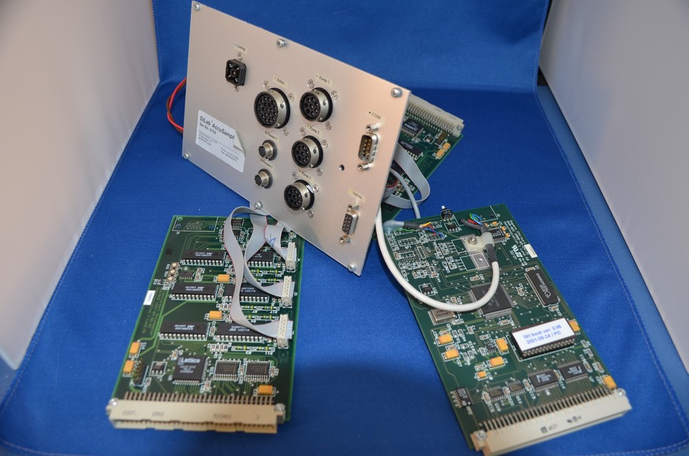 DILAB ACCU SAMPLER control boards