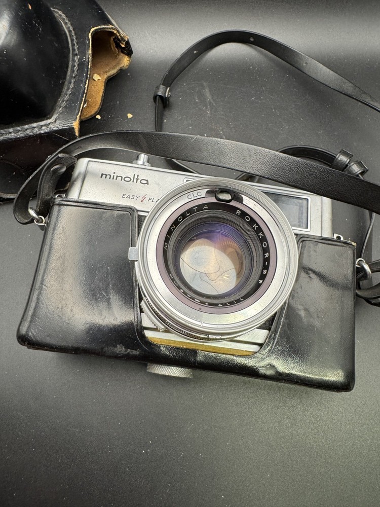 Minolta Hi-Matic 9 Film Camera Untested