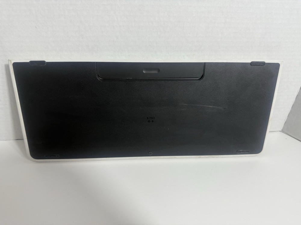 Logitech K780 Multi Device Wireless Keyboard