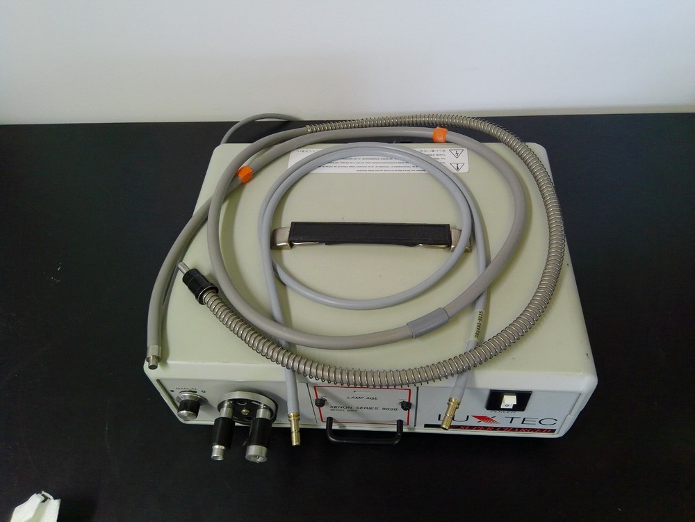 Luxtec Xenon Series 9000 Model 9300 Light Source w/ Light Cables