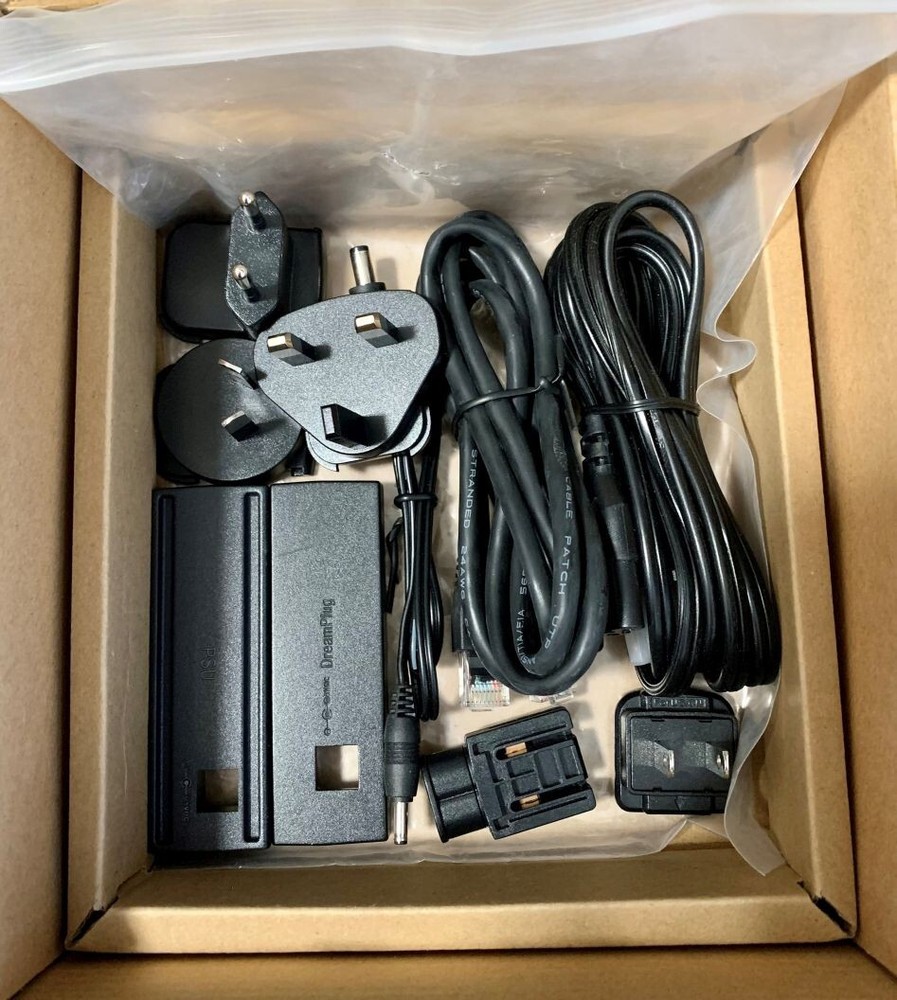 NEW Globalscale Technologies DreamPlug 003-DS2001 Linux Server Dual GB Ethernet