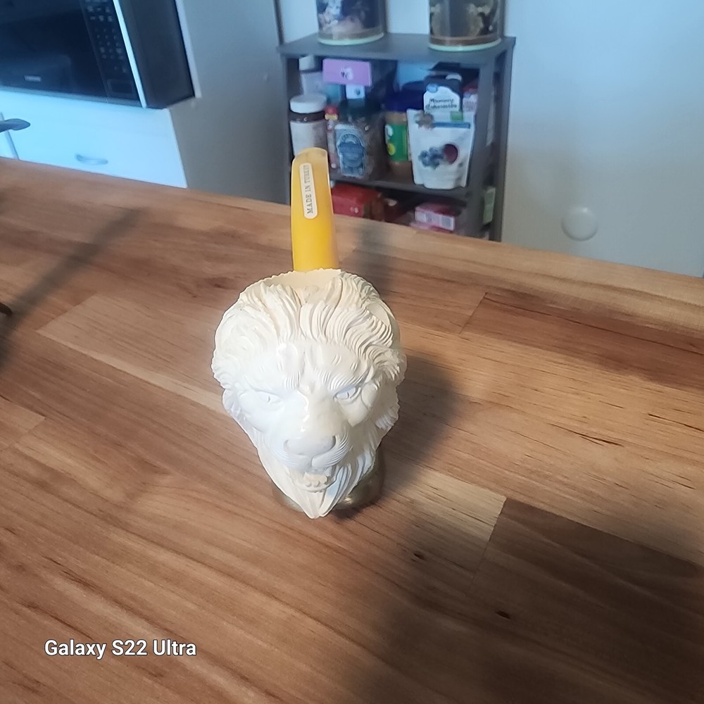 Turkish Meerschaum Lion Head UNSMOKED Pipe