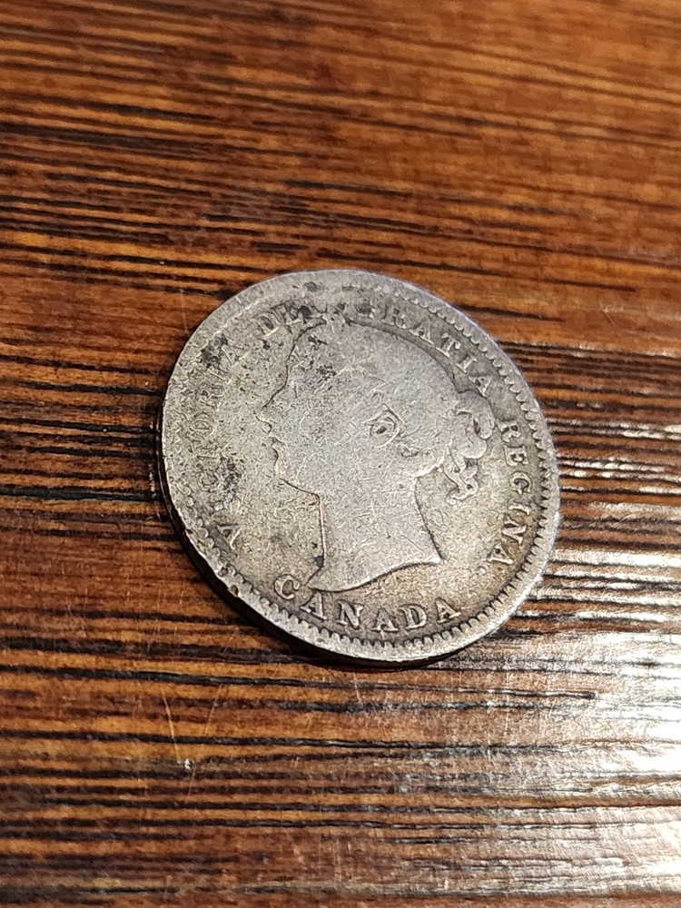 1900 Canada 10 Cents Silver Coin