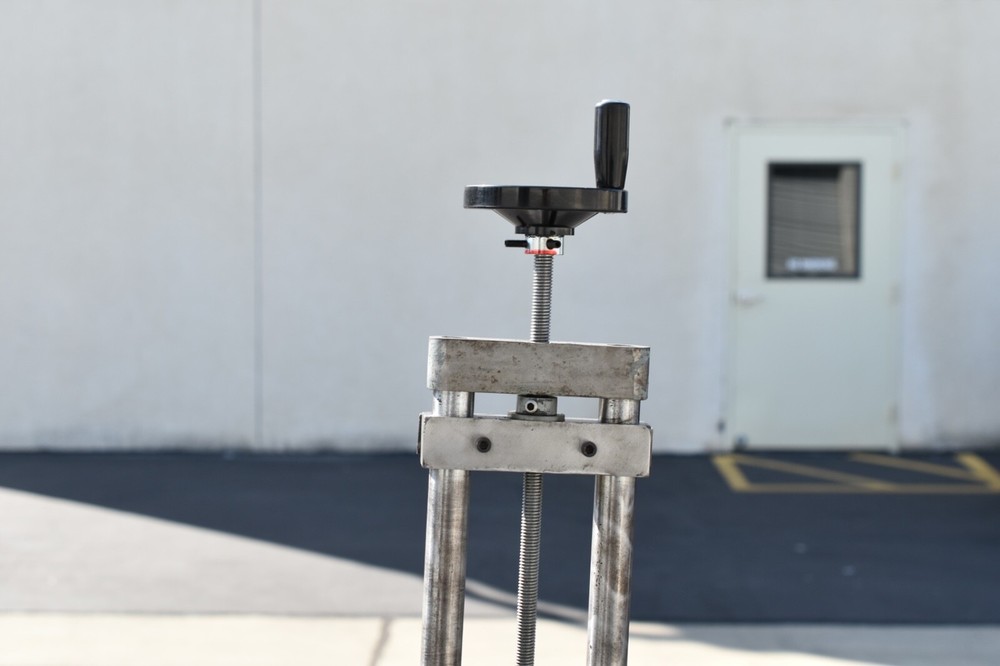 Stephen Bader Space Saver belt grinder