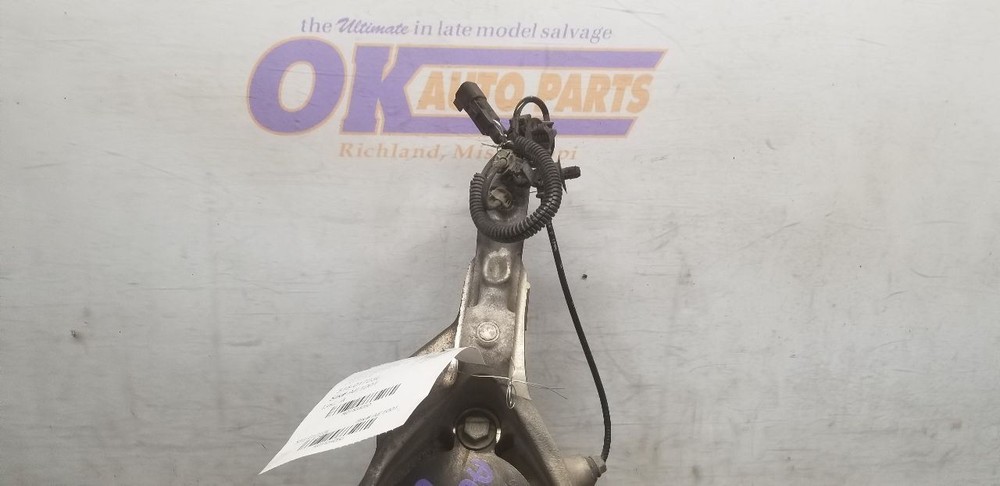 21 CHEVY CAMARO SPINDLE KNUCKLE FRONT LEFT DRIVER