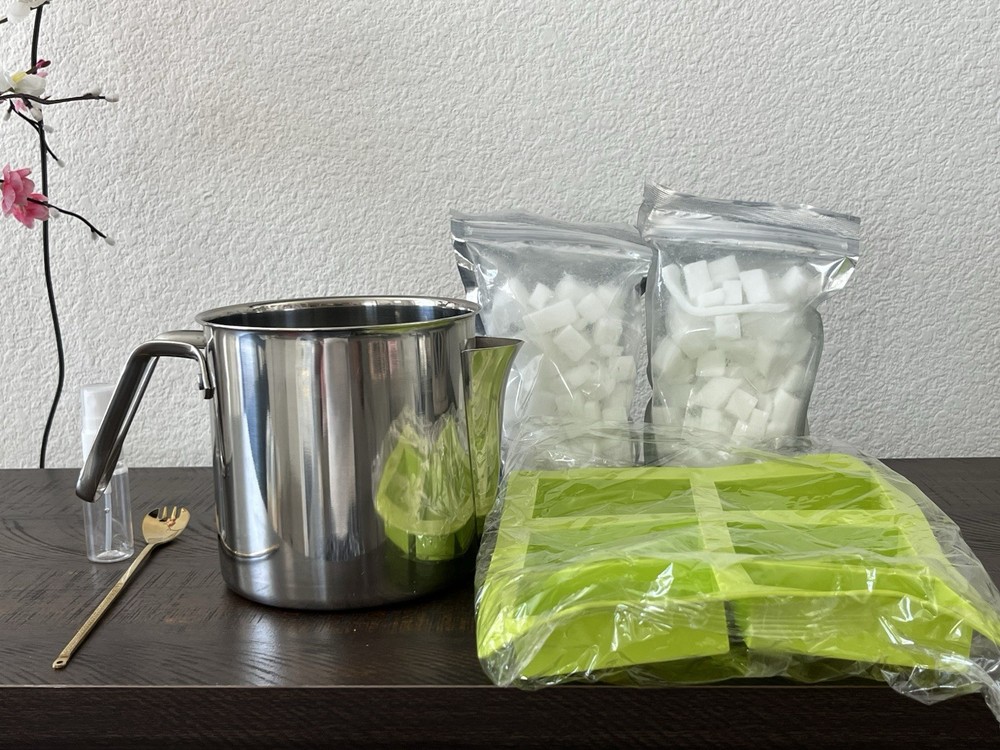 Soap Making Kit Complete Set for Beginners, Scented Bath Soap