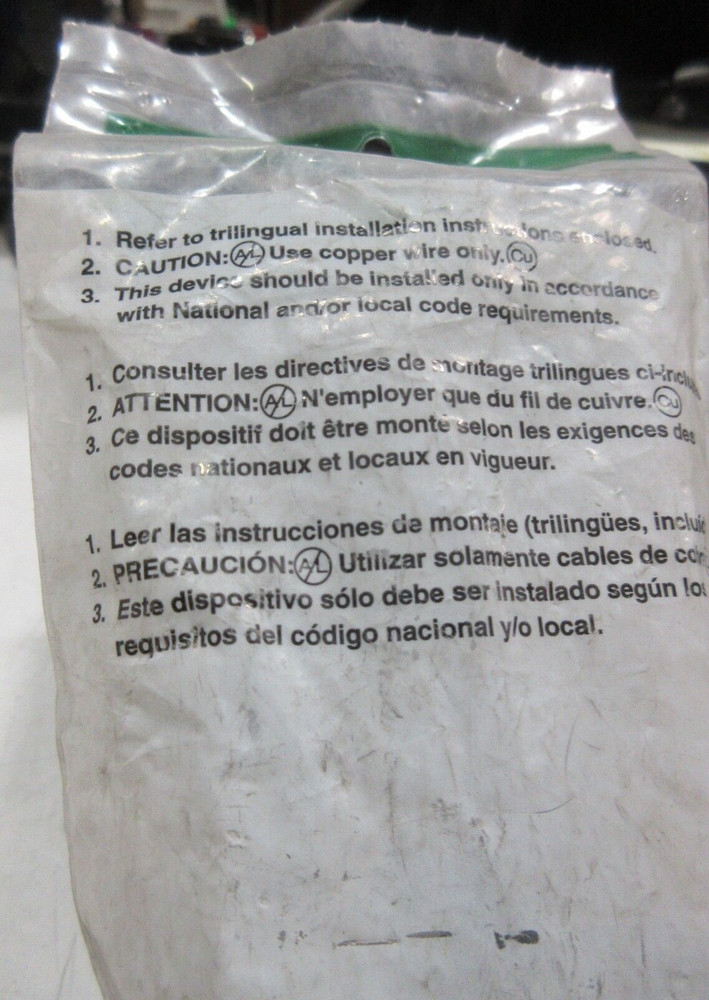 Bryant - Locking Receptacle - #70620FR