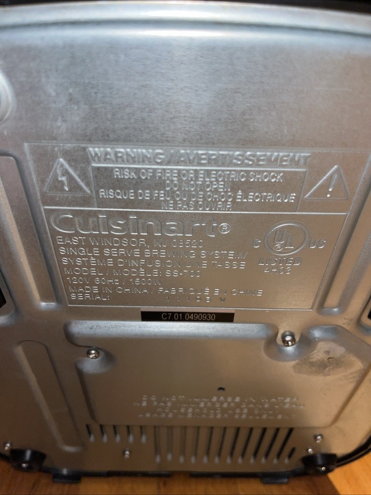 Cuisinart KEURIG SS-700 Single Serve Brewing System Coffee Maker