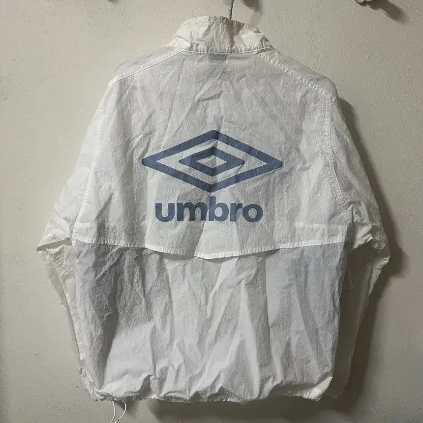 Umbro White Anorak Windbreaker Official