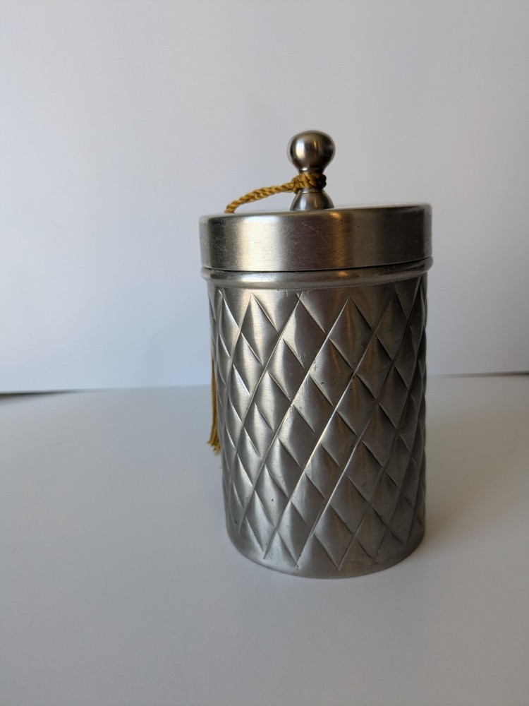 Decorative Round Metal Storage Tin