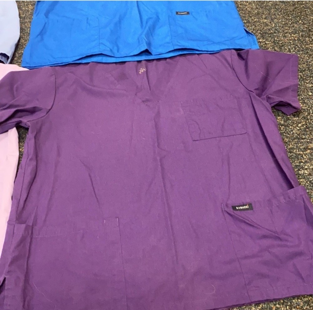 10 Scrub Uniforms Sz. L