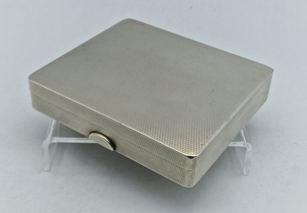 Antique 1935 London Alfred Dunhill Beautiful Solid Silver Cigarette case / J080
