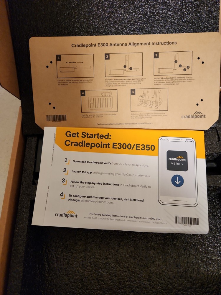 Cradlepoint E300 Series Router 300 Mbps