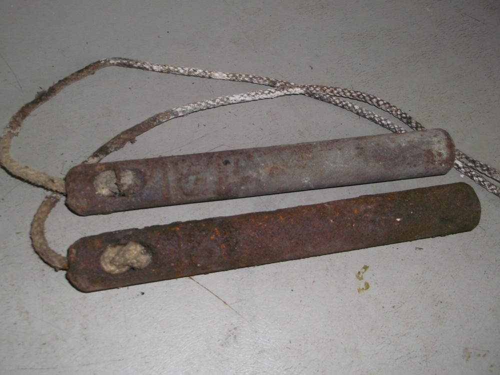 CAST IRON SASH WINDOW WEIGHTS, Small size ( 3 )  one pair of.