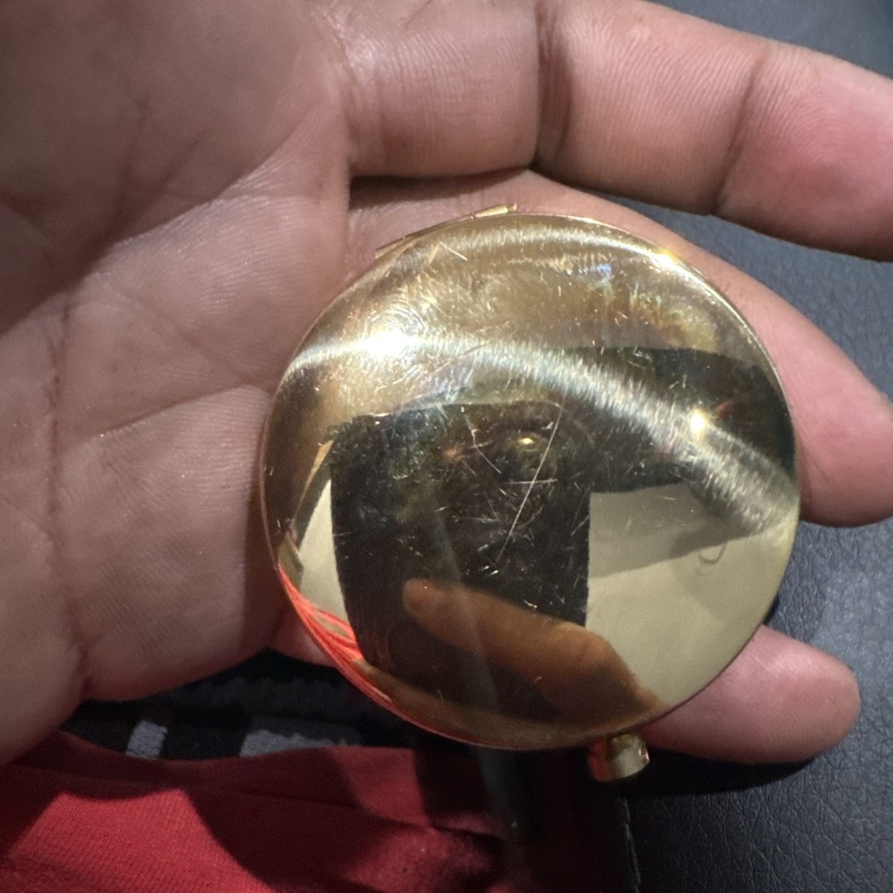 Vintage Brass Pocket Compass with Hinged Lid –read