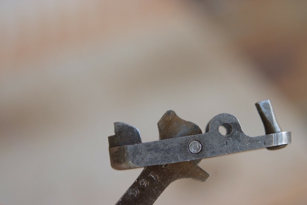 WWII 6.5mm Japanese Arisaka Type 38 Trigger Assembly Gun Part Marked