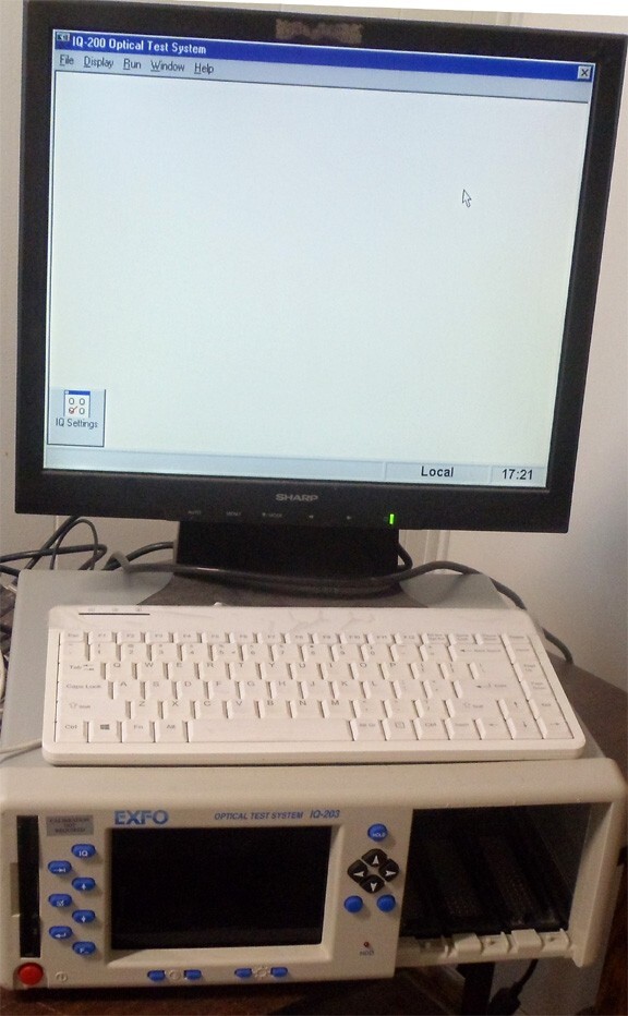 EXFO IQ-203 OPTICAL TEST main frame