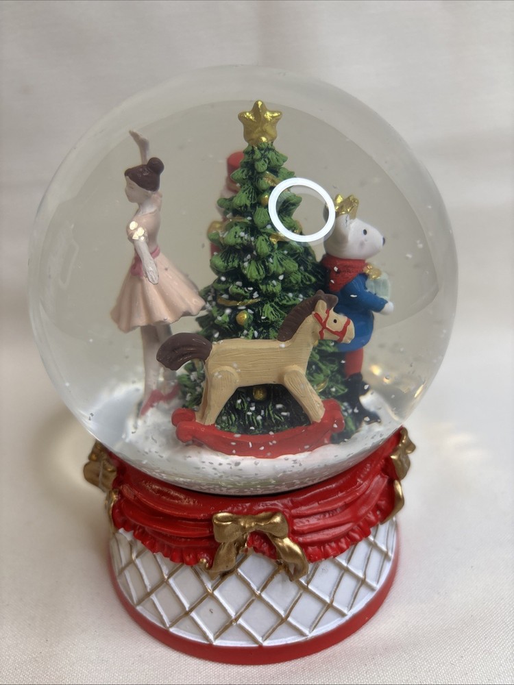 Selfridge’s Nutcracker Suite Snow Globe Clara Mouse King 5.5”