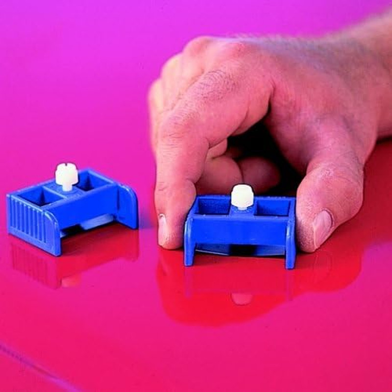 - Run Razor Display (RR-1), One Size