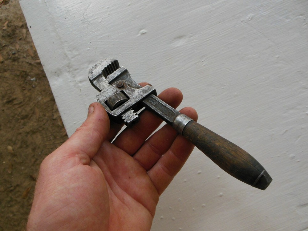 Stillson "MORCO" Antique 7" Pipe Wrench Moore Drop Forge Springfield MA