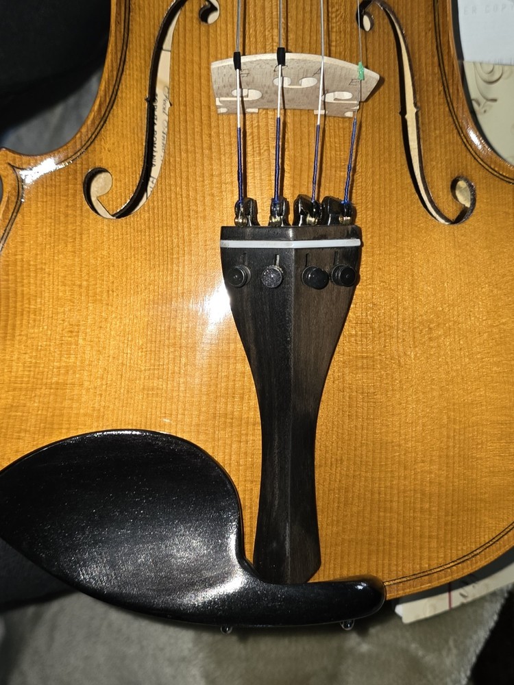 Genial Violin 4/4 Size