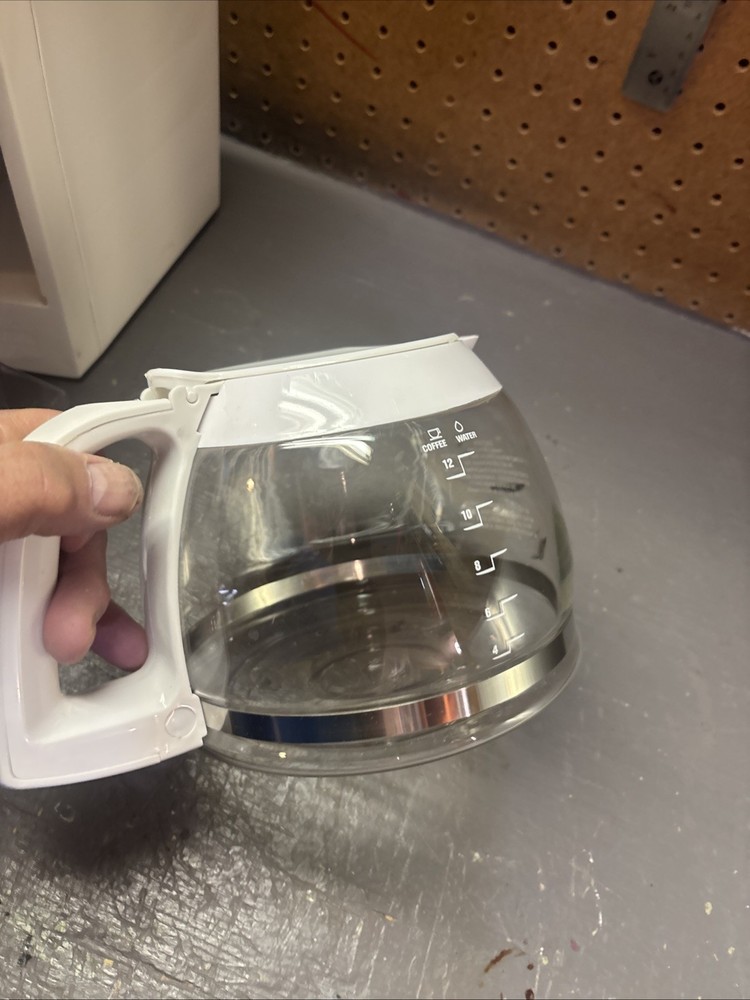 Black & Decker ODC440 Under Cabinet Spacemaker White Coffee Maker 12 Cup