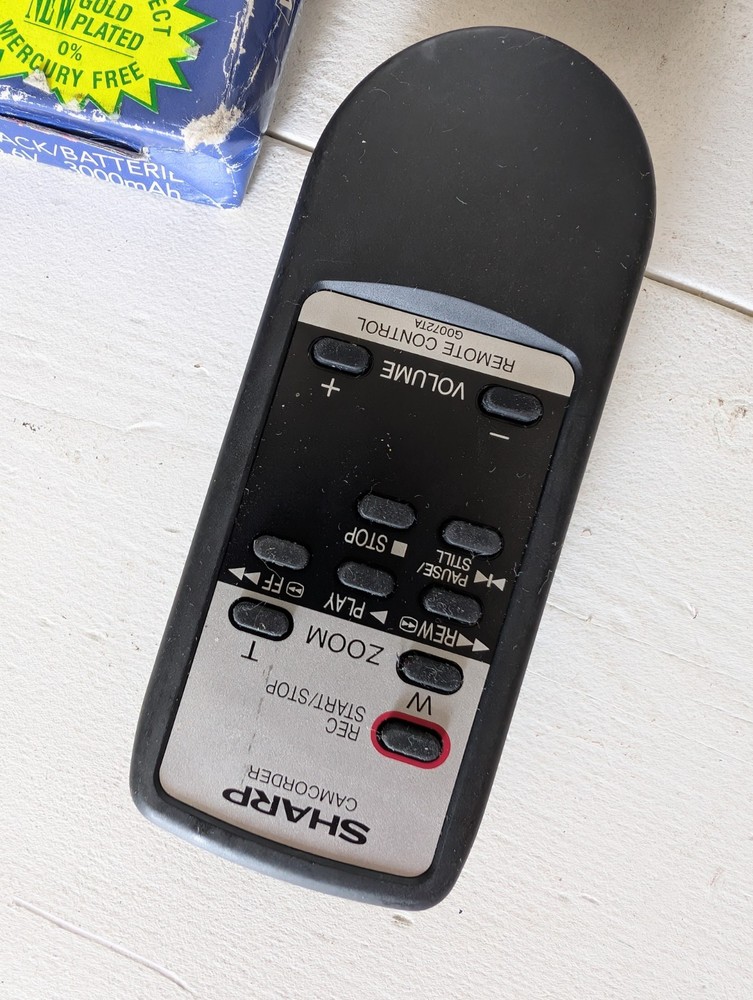Sharp Viewcam VL-E630S camcorder Video recorder with extras– Tested working