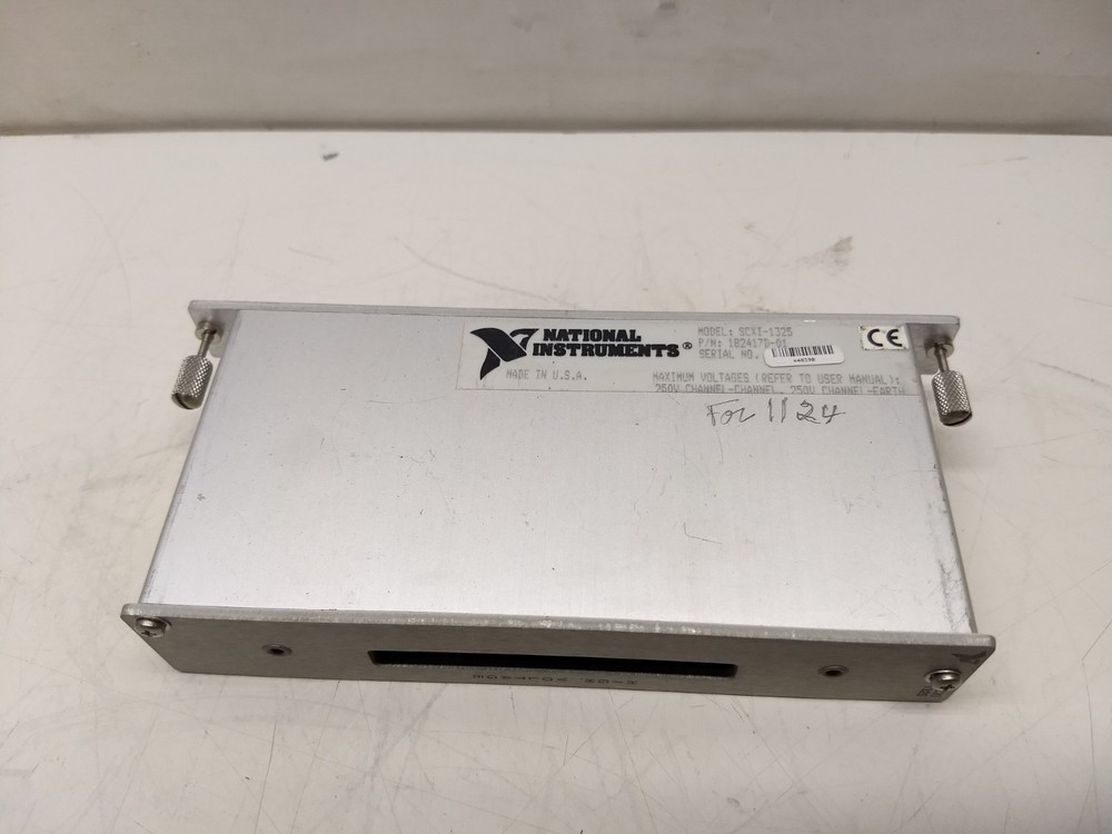 National Instruments SCXI-1325 Terminal Block