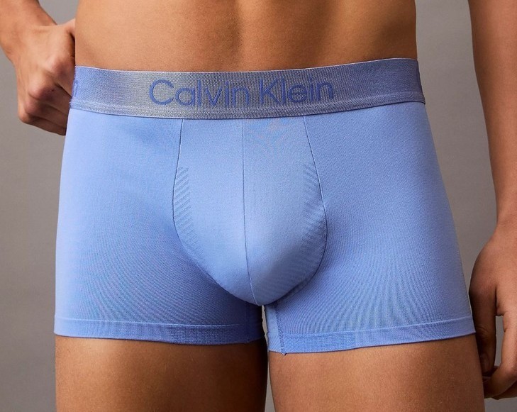 🩲 NWT Size S,M,L Calvin Klein Men's Microfiber Tech Low Rise TRUNK Underwear