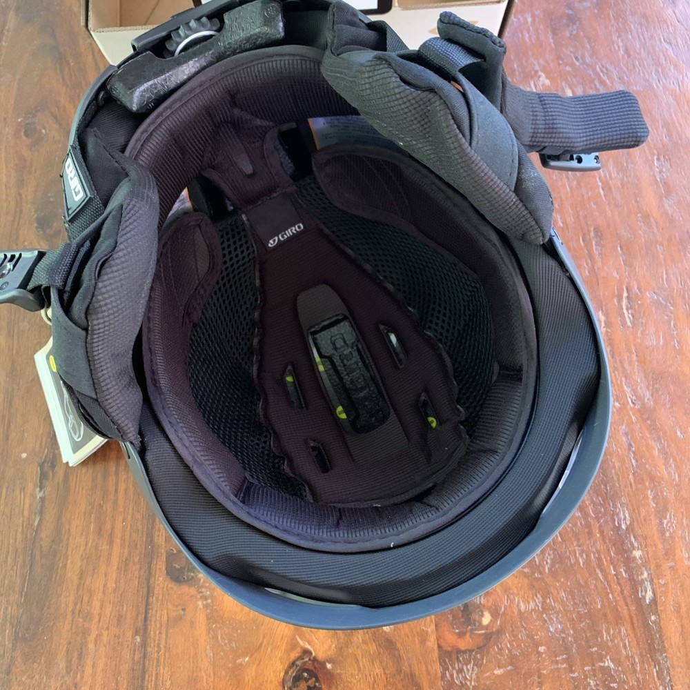 Giro Range MIPS Ski Snowboard Helmet -Medium Matte Black -New!
