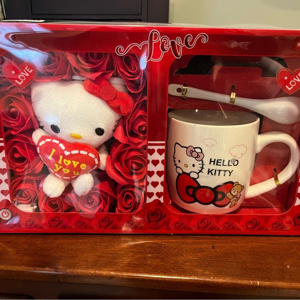 Sanrio Hello Kitty Set