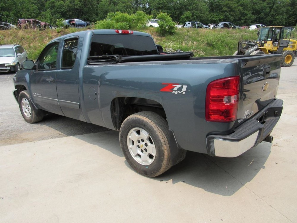 SILVRDO15 2013 Glove Box 1052573