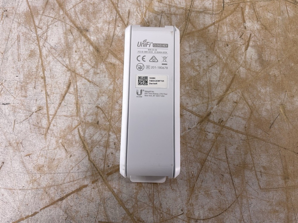 UBIQUITI NETWORKS UNIFI UC-CK CONTROLLER CLOUD KEY