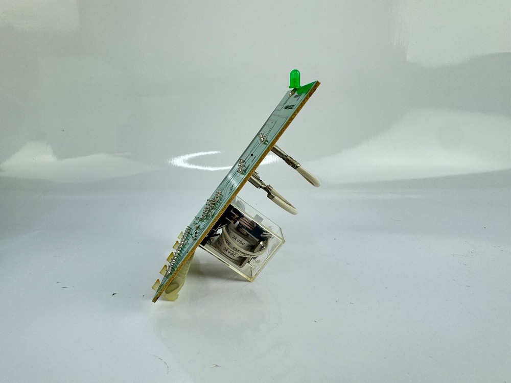 Edwards 5703B-301 Auxillary Relay Module