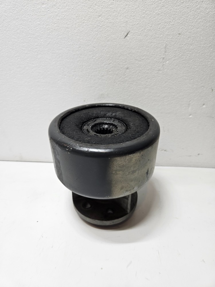 OMC Cobra Engine Coupler 985727