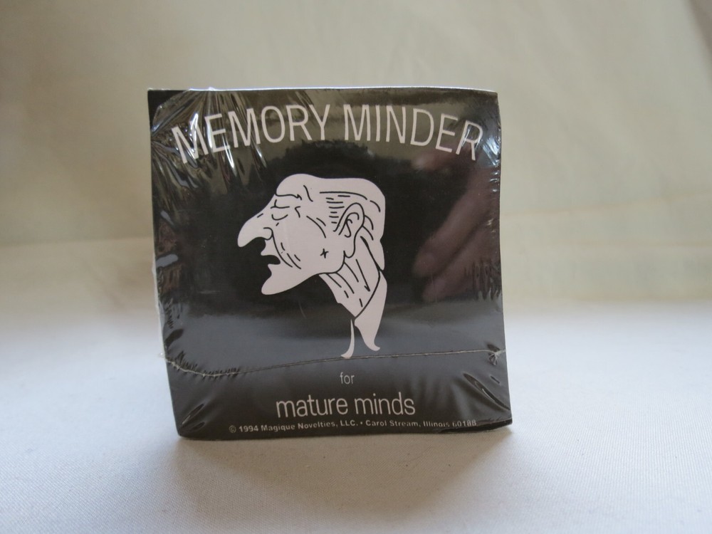 Magique s Over the Hill Note Pad Cube